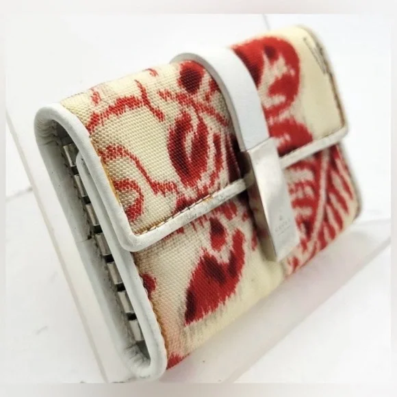 Gucci Red and Cream Key & Card Holder - Picture 4 of 11